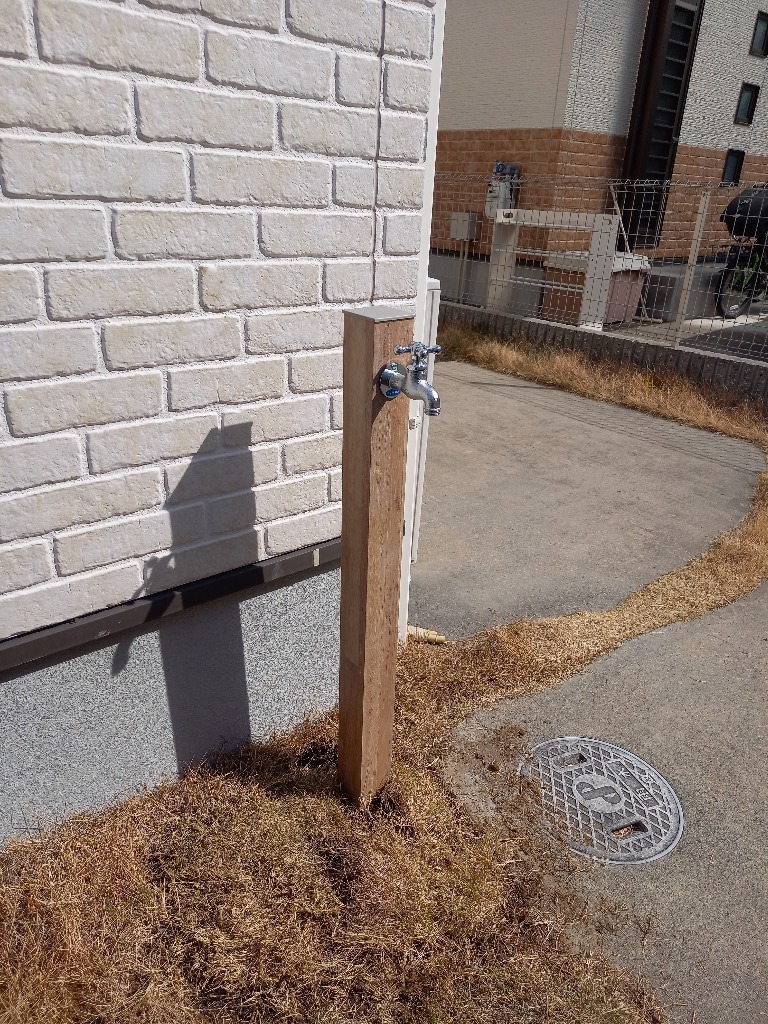 庭の水栓柱新設工事